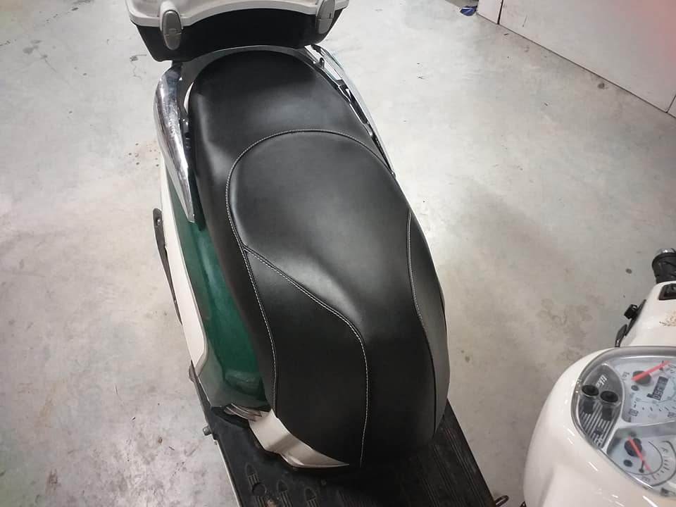 Selle moto restaurée Coutances